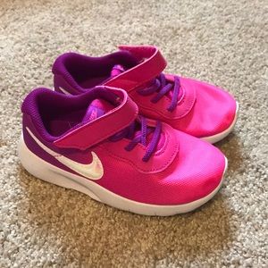 Toddler girl Nike Sneakers
